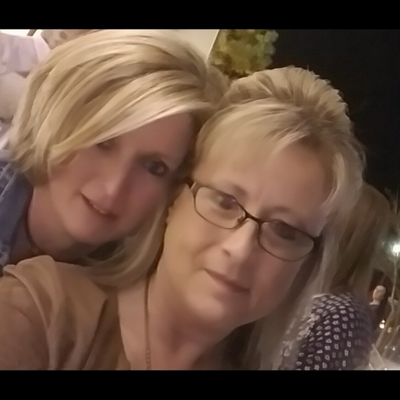 Meet your Posher, Tanya - Picture 3 of 4